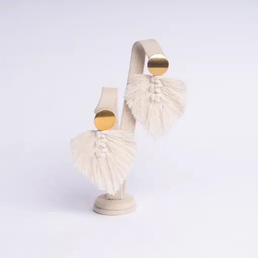 [ARM-G-2] ARETES GABRIELA (Beige crudo)